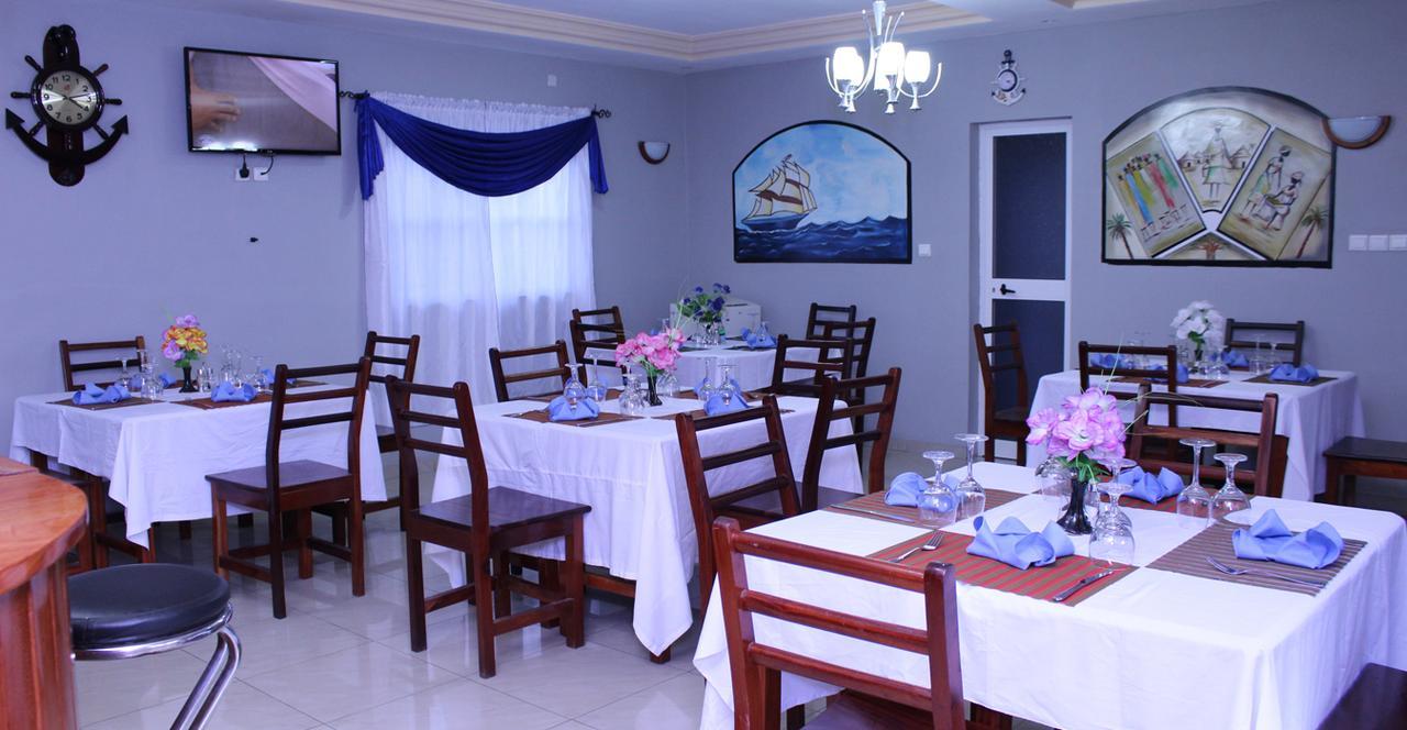 Agla Hotel Ломе Екстер'єр фото