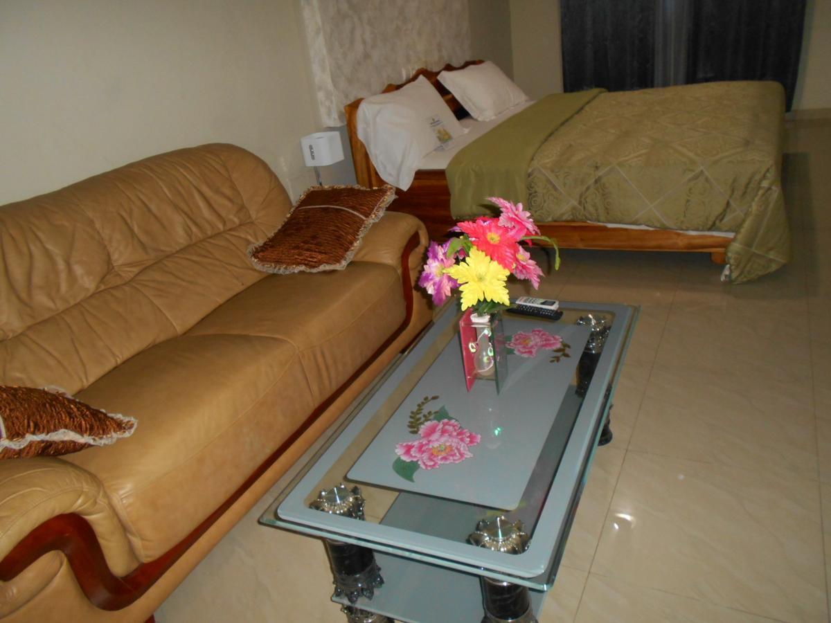 Agla Hotel Ломе Екстер'єр фото