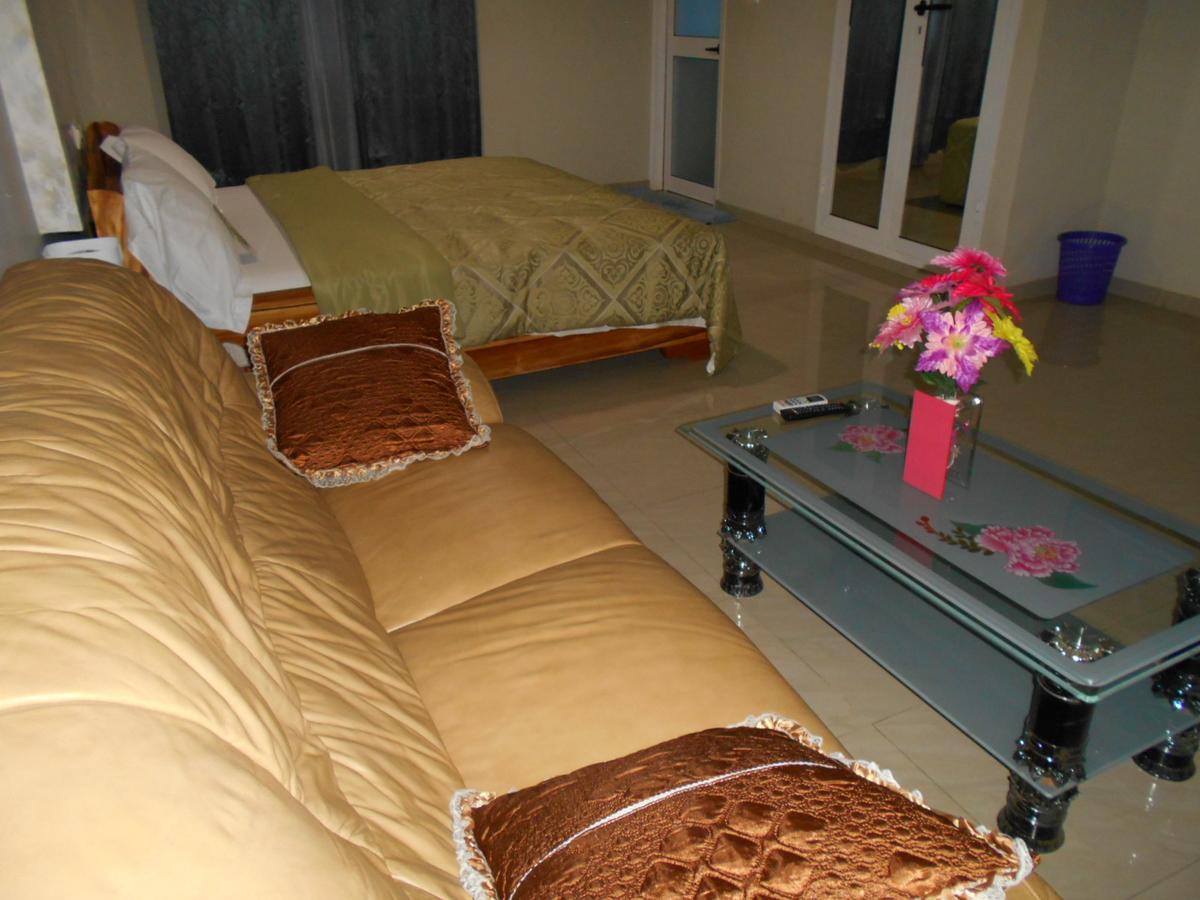 Agla Hotel Ломе Екстер'єр фото
